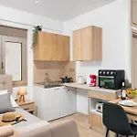 Modernpastel Studio-near Old Port Chania (Crete)