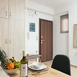 Modernpastel Studio-near Old Port *