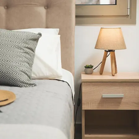 Modernpastel Studio-near Old Port شقة خانيا