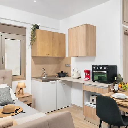 Modernpastel Studio-near Old Port Chania (Crete)