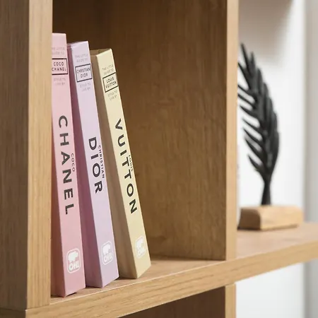 Modernpastel Studio-near Old Port